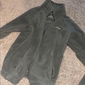 Light army green Columbia zip up